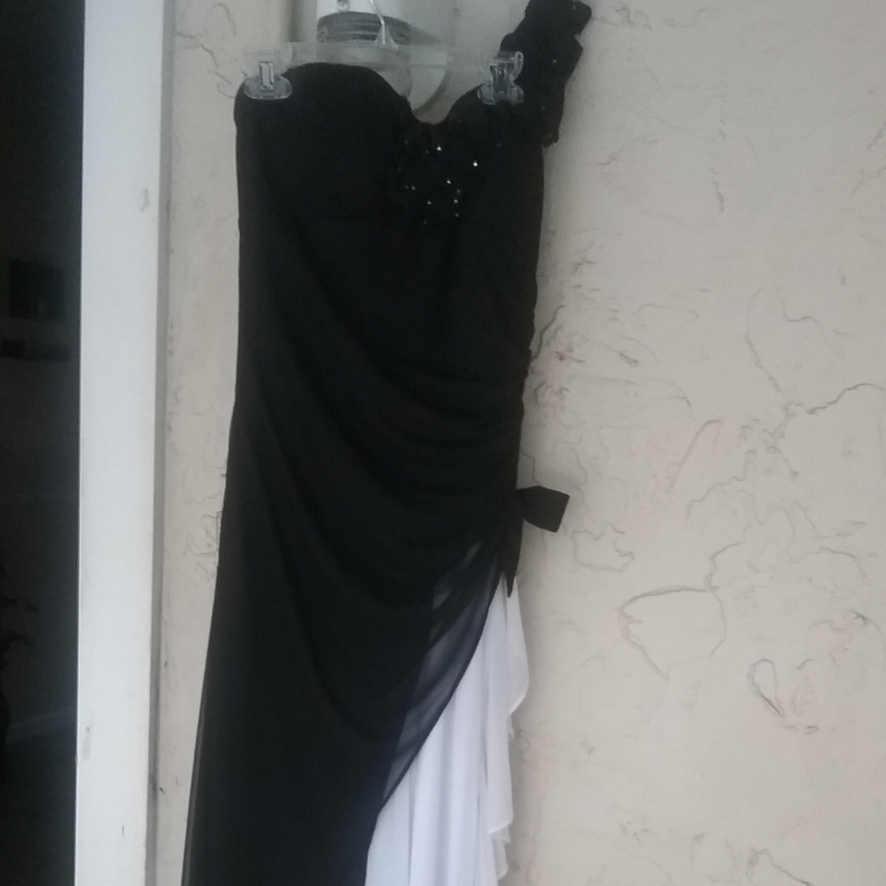 Evening/Event Dress